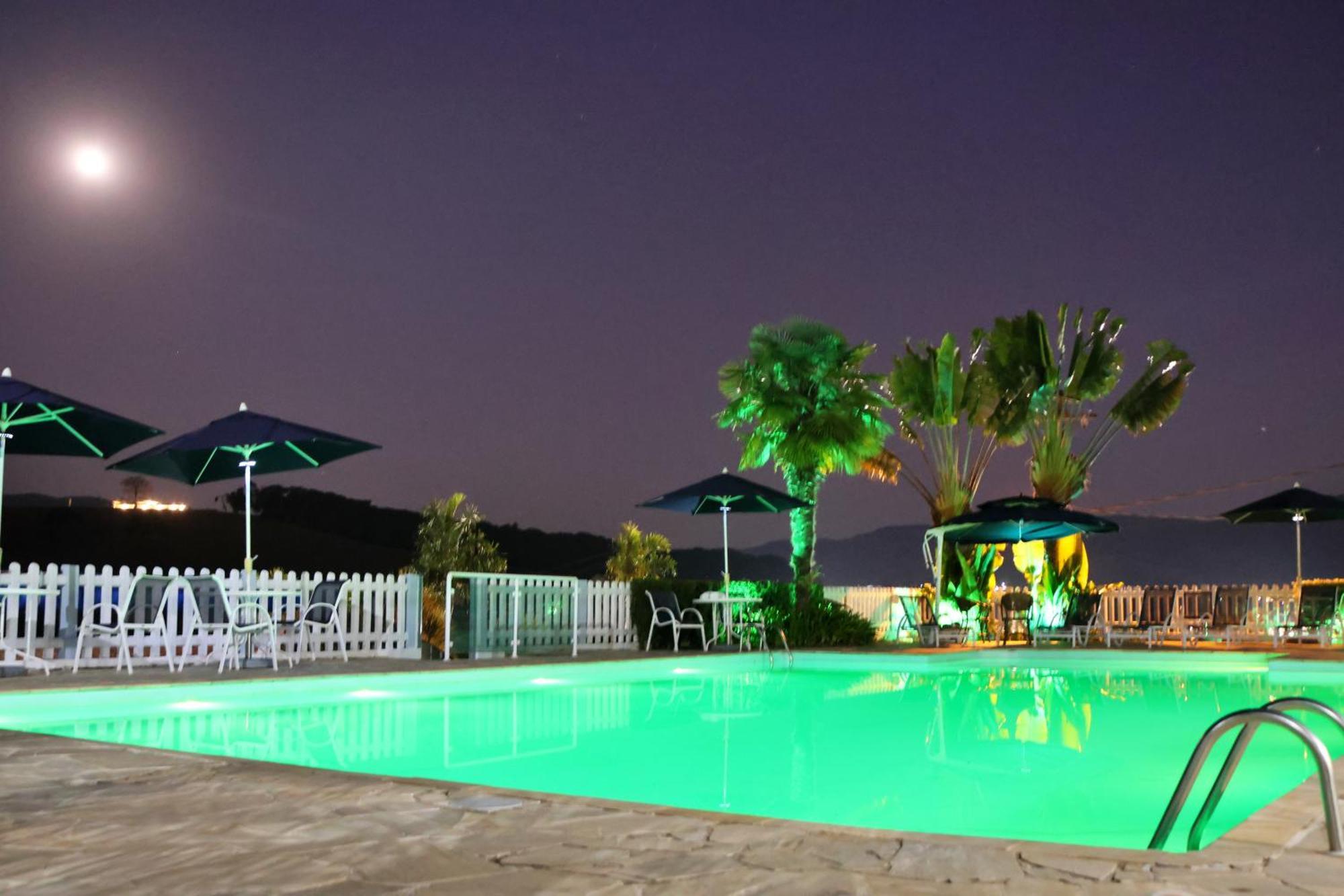 Hotel Extrema Club Exterior foto